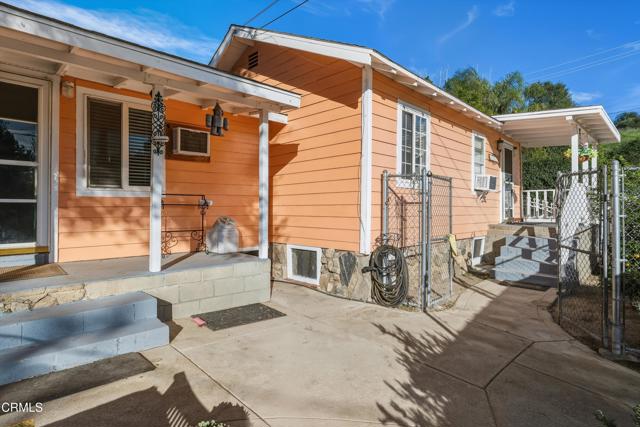 Detail Gallery Image 6 of 41 For 12605 1st Trl, Kagel Canyon,  CA 91342 - 2 Beds | 1 Baths