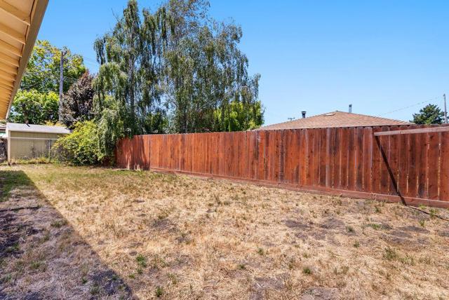 2107 Chanticleer Avenue, Santa Cruz CA: https://media.crmls.org/mediaz/1daa5870-a9c2-4519-b488-ad588ac1e954.jpg