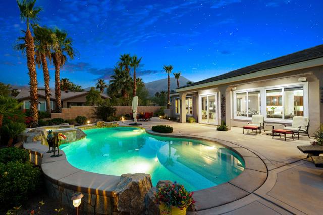 81297 Cantor Court, La Quinta CA: https://media.crmls.org/mediaz/1daad8b4-0539-4279-bdbd-f21a6d97a532.jpg