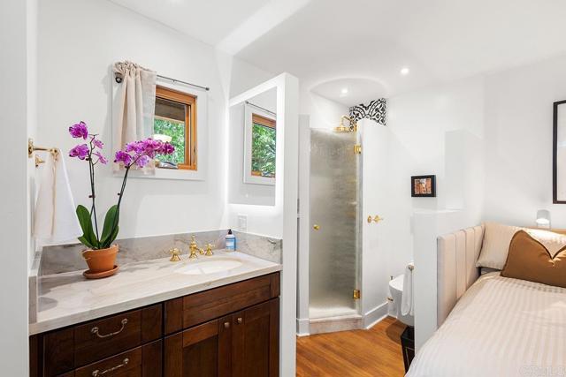 4608 Georgia St, San Diego CA: https://media.crmls.org/mediaz/1daae11f-9a33-4c16-8c57-35ad96205b4e.jpg