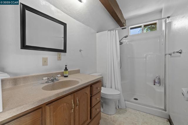 18957 Stag Circle, Tuolumne CA: https://media.crmls.org/mediaz/1dab24c0-df40-4471-9ae2-83c0e9286439.jpg