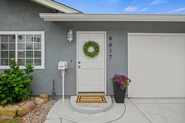 Detail Gallery Image 4 of 19 For 4617 9th St, Carpinteria,  CA 93013 - 3 Beds | 2 Baths