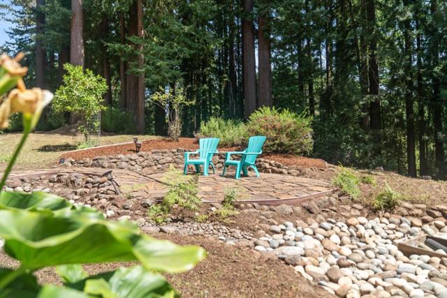 220 Hillary, Boulder Creek CA: https://media.crmls.org/mediaz/1dadd3b5-f7c8-4d45-a49a-b60d34b52809.jpg