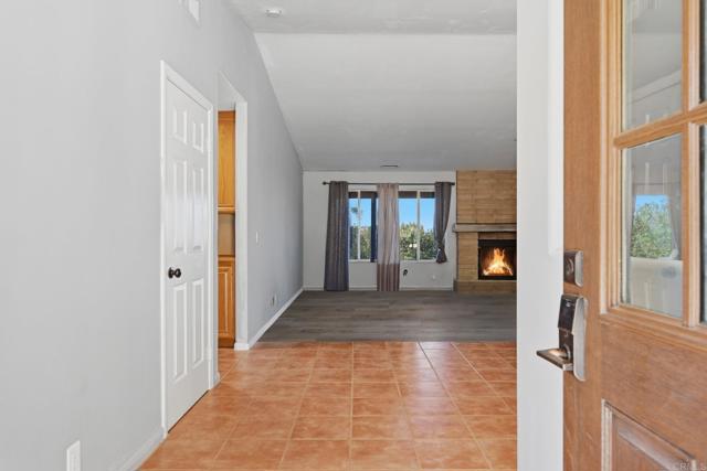 Detail Gallery Image 6 of 74 For 26940 Paradise Meadow Ln, Valley Center,  CA 92082 - 3 Beds | 2 Baths