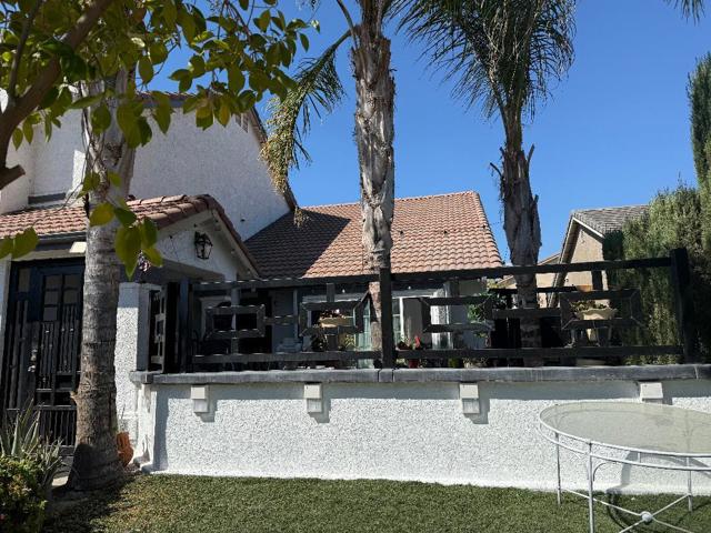 675 Pinot Noir Court, Los Banos CA: https://media.crmls.org/mediaz/1dae5c59-c115-4e86-8567-b5f5bd3535ca.jpg