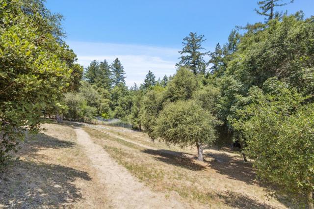 23583 Summit Road, Los Gatos CA: https://media.crmls.org/mediaz/1daf5257-567c-4517-ab13-a3dd5f350c45.jpg