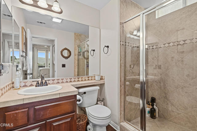 490 Peter Place, Simi Valley CA: https://media.crmls.org/mediaz/1dafa1fc-0ed3-4bf6-8559-162b5fffa788.jpg