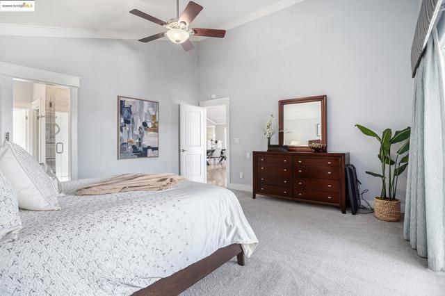 737 Willow Lake Rd, Discovery Bay CA: https://media.crmls.org/mediaz/1db01fbc-cfe1-4cbe-86cb-632e9e974c18.jpg
