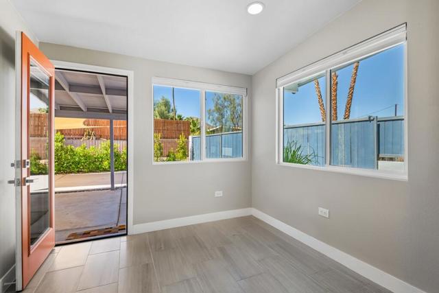 38855 Paradise Way, Cathedral City CA: https://media.crmls.org/mediaz/1db0b69f-53c2-4101-a806-ed2f52fb7d20.jpg