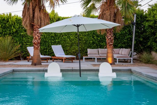 2355 W Nicola Road, Palm Springs CA: https://media.crmls.org/mediaz/1db15188-3f65-4685-b52b-c8e27231c7df.jpg