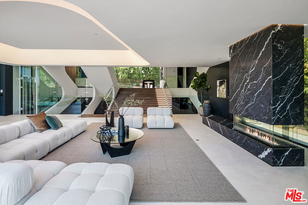 MLS #26869415 image #7