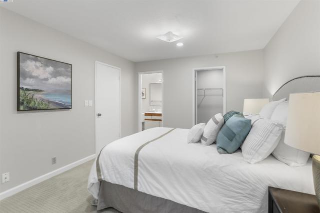 320 Peninsula Ave, San Mateo CA: https://media.crmls.org/mediaz/1db2a80c-58fd-4642-8fcf-d8fa46d3c2a2.jpg