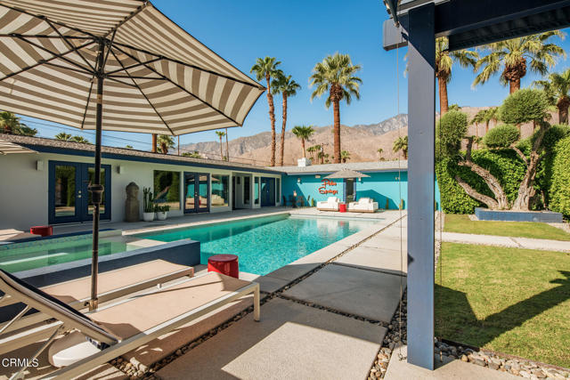 Detail Gallery Image 6 of 28 For 1429 S Riverside Dr, Palm Springs,  CA 92264 - 4 Beds | 3 Baths