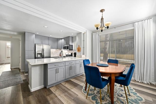 12620 Carmel Country Rd, San Diego CA: https://media.crmls.org/mediaz/1db34e47-a960-4199-93bd-b3618f53dbd9.jpg