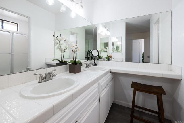 Image 7 of 31 For 5089 Lambert Lane