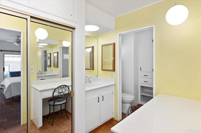 8975 Lawrence Welk Dr, Escondido CA: https://media.crmls.org/mediaz/1db4b9d2-4325-48db-85f5-e130d53f72fb.jpg