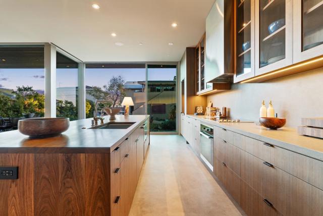 345 Oxford Way, Santa Cruz CA: https://media.crmls.org/mediaz/1db71901-811f-431a-bda9-5dded2c33007.jpg