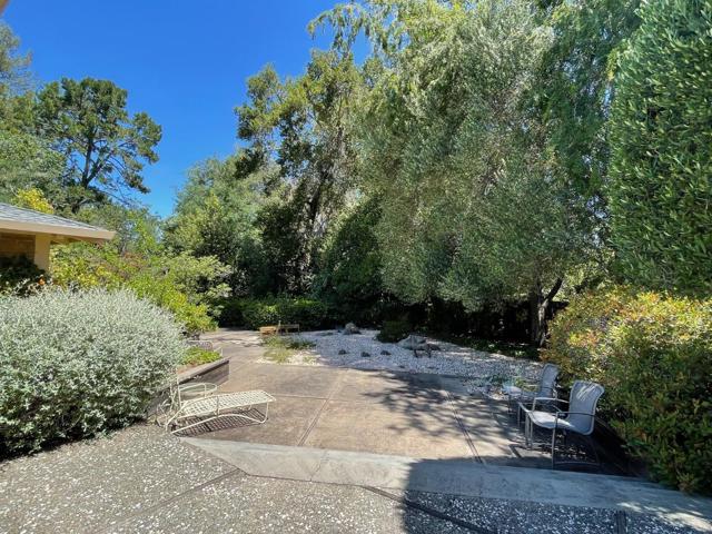843 Sonoma Terrace, Stanford CA: https://media.crmls.org/mediaz/1db77c1b-3bab-4313-b13e-126d17b02824.jpg