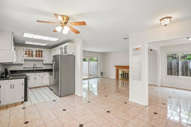 36466 Haley Street, Newark CA: https://media.crmls.org/mediaz/1db79631-5b30-43bb-9abf-2ef61f9d72ab.jpg