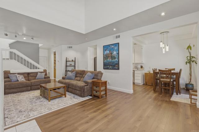 Detail Gallery Image 7 of 29 For 1365 Callejon Cervantes #135,  Chula Vista,  CA 91910 - 2 Beds | 2/1 Baths