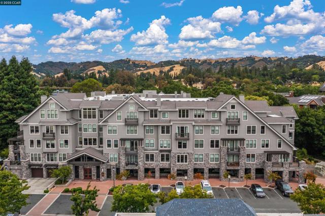 1000 Dewing Ave, Lafayette CA: https://media.crmls.org/mediaz/1db8da7e-104f-4f7b-8203-fb2c1efdc78b.jpg