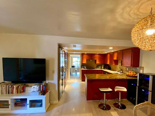 1119 Royal Lane, San Carlos CA: https://media.crmls.org/mediaz/1db9e57d-dea1-4f4f-a9f5-caa325806b5e.jpg