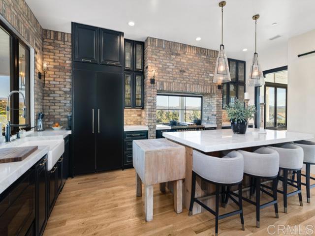 2255 Via Dulcea, Fallbrook CA: https://media.crmls.org/mediaz/1db9fa0c-fb1b-4a5c-852b-7b1359d01803.jpg