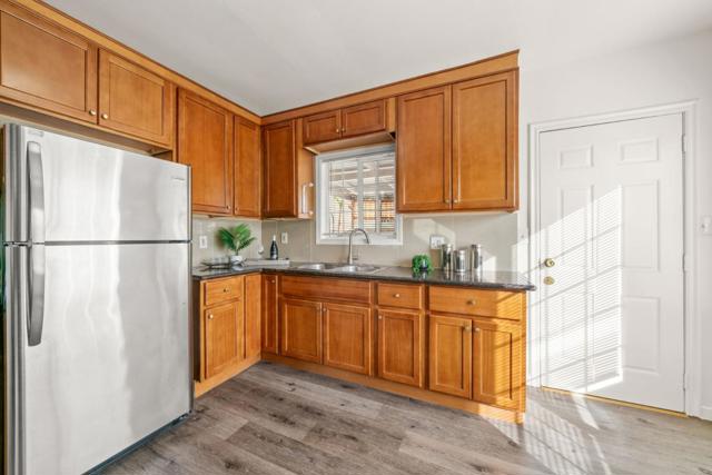 2523 23rd Avenue, Oakland CA: https://media.crmls.org/mediaz/1dbae186-a3fc-4e61-8ed0-9f978c580d11.jpg