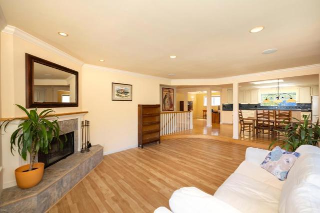 551 4th Street, Montara CA: https://media.crmls.org/mediaz/1dbb2ef0-ce91-40db-a378-d3907e8ff043.jpg