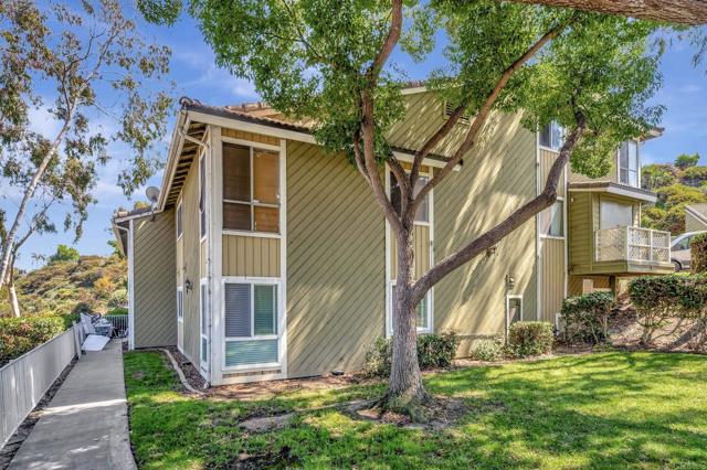 Detail Gallery Image 3 of 42 For 548 Telegraph Canyon Rd #D,  Chula Vista,  CA 91910 - 3 Beds | 2 Baths