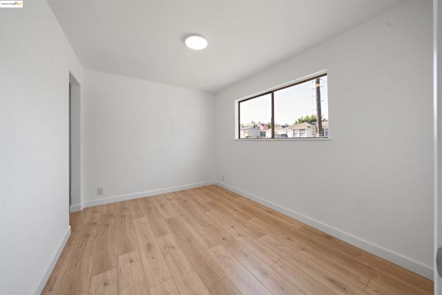 4040 Ellis Rd, Martinez CA: https://media.crmls.org/mediaz/1dbbd969-9abc-4705-b9cc-9cdd08b2824b.jpg