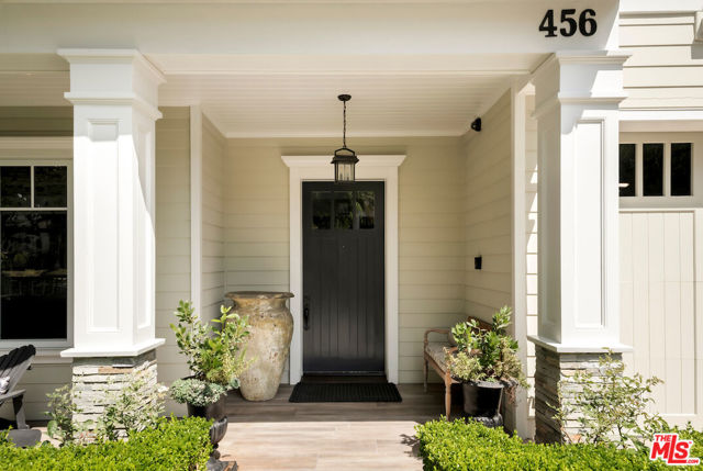 Drew Fenton | 456 N Bowling Green Way Los Angeles CA | MLS: 7251586