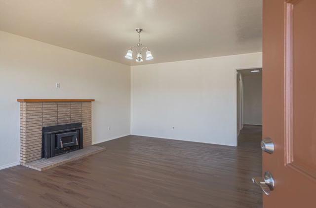 3114 Flower Circle, Marina CA: https://media.crmls.org/mediaz/1dbdc623-224d-4c29-b175-266fce40f8fa.jpg