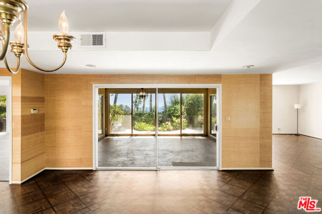 400 Surfview Drive photo 6