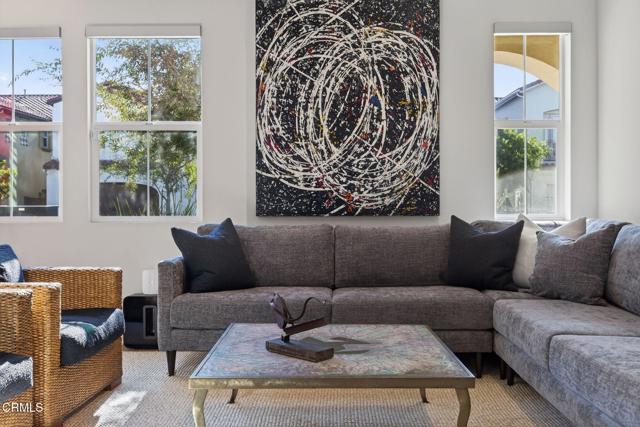 Detail Gallery Image 8 of 50 For 1601 Mulligan St, Oxnard,  CA 93036 - 3 Beds | 2/1 Baths