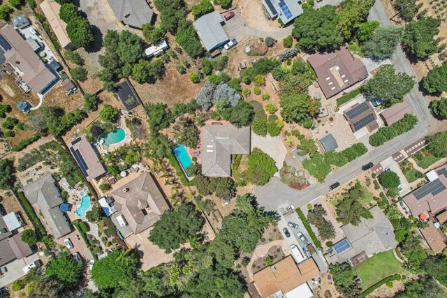 Detail Gallery Image 60 of 60 For 1575 Larson Ln, Fallbrook,  CA 92028 - 3 Beds | 2/1 Baths