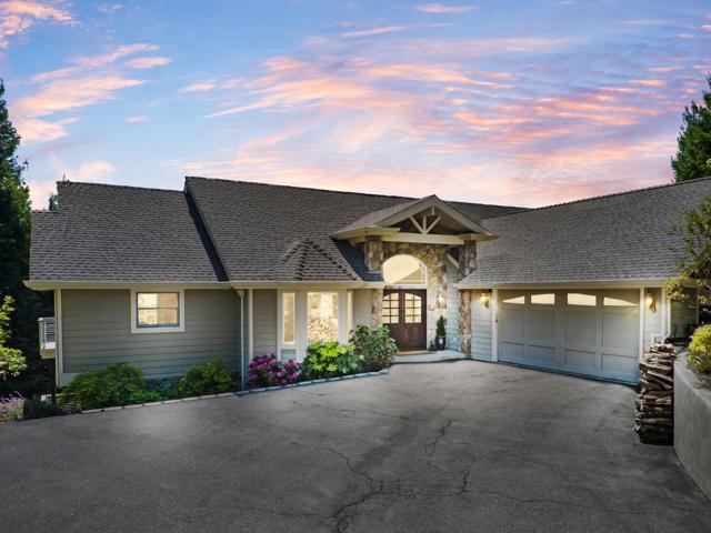 24101 Mountain Charlie Road, Los Gatos CA: https://media.crmls.org/mediaz/1dc0c9b9-fb42-4e5d-992c-e1ad36e2bde8.jpg