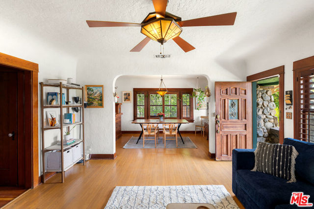 539 Harps Street photo 6