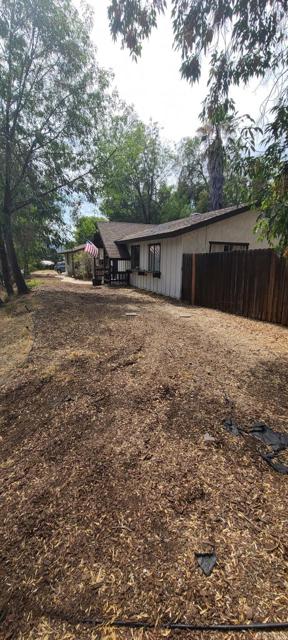 1257 East Hillcrest Dr. photo 3