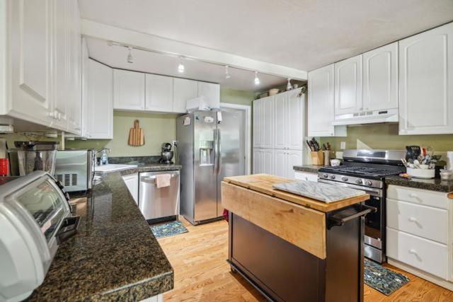 600 Cook Way, Ben Lomond CA: https://media.crmls.org/mediaz/1dc2003e-3bd8-4ec0-ba65-8883d1710c01.jpg