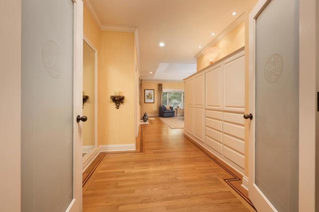 1162 Barroilhet Drive, Hillsborough CA: https://media.crmls.org/mediaz/1dc2a154-c8d6-4871-8dcb-36d838bfa141.jpg