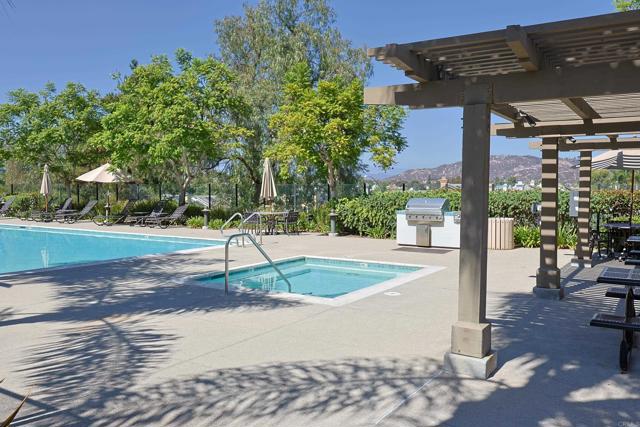 Detail Gallery Image 41 of 48 For 14125 Brent Wilsey Pl #1,  San Diego,  CA 92128 - 2 Beds | 2 Baths