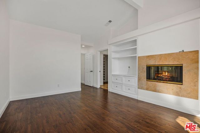 6436 Lunita Road, Malibu CA: https://media.crmls.org/mediaz/1dc616b4-8134-4110-a529-84ab288248b8.jpg