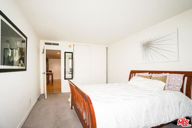 800 W 1ST Street, Los Angeles CA: https://media.crmls.org/mediaz/1dc79059-a007-449a-a0db-f09a7f92c83a.jpg