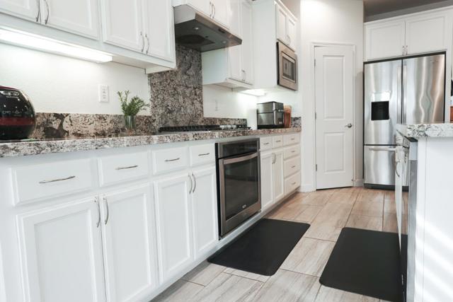 Image 13 of 36 For 2482 Coloma Lane