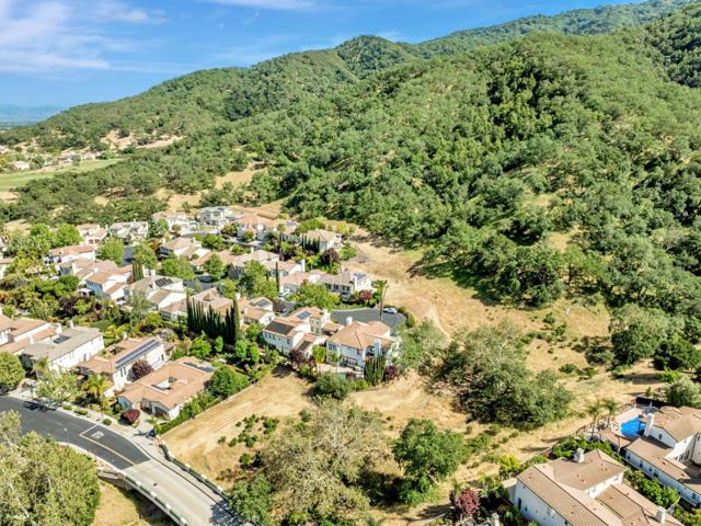 2892 Birkdale Court, Gilroy CA: https://media.crmls.org/mediaz/1dc8d738-0988-43eb-bcc6-6c779624bf02.jpg