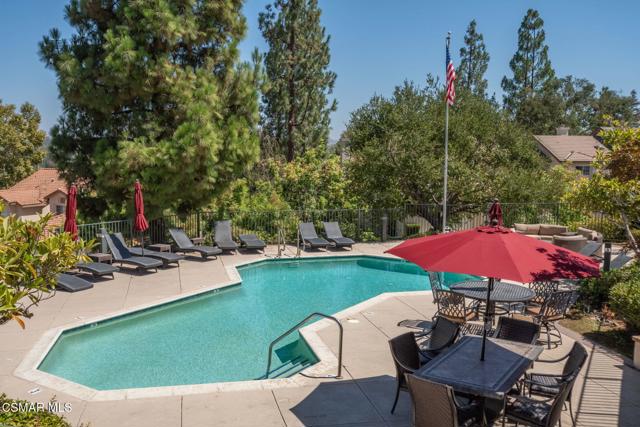 140 Windrose Drive, Newbury Park CA: https://media.crmls.org/mediaz/1dc9009a-f374-465a-94b3-74e4eff63be1.jpg