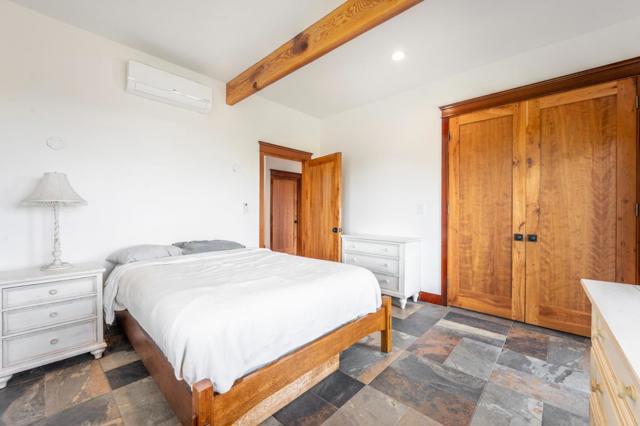 30625 Stonewall Canyon Road, Soledad CA: https://media.crmls.org/mediaz/1dc96db4-e38a-446d-9686-efcb18b045e2.jpg