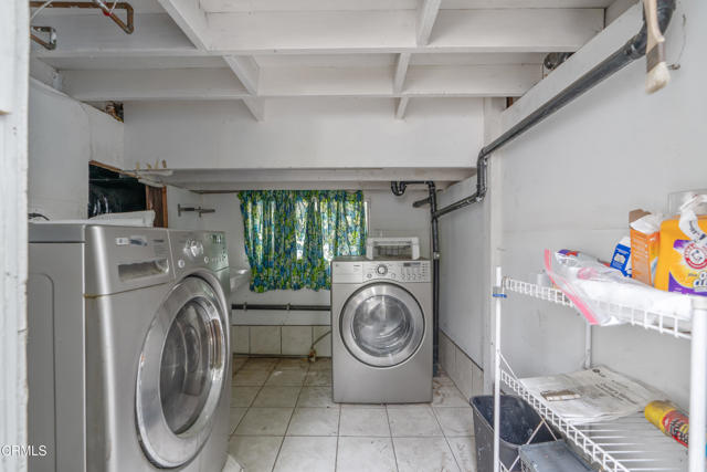1949 Preston Avenue, Los Angeles CA: https://media.crmls.org/mediaz/1dc9a725-aa05-479c-94b2-d1eaa85744b9.jpg
