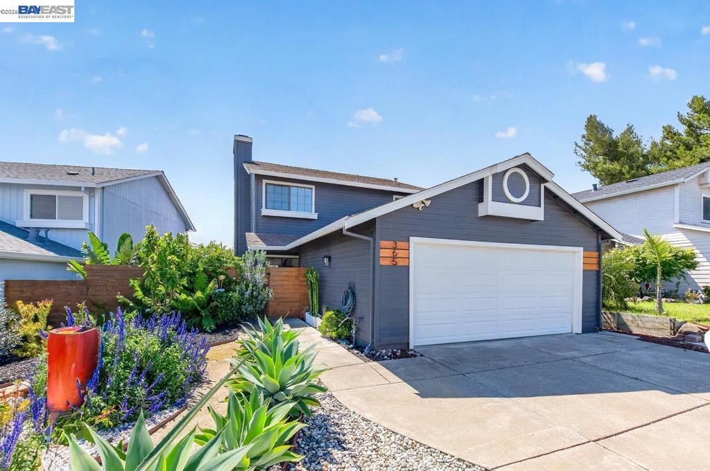 365 Waterview Pl